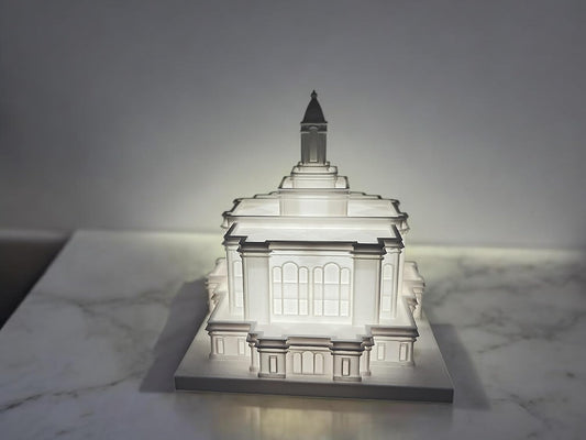Deseret Peak Utah Temple-Inspired Personalized Photo Lamp – Custom LDS Wedding, Sealing Statue; Anniversary Gift